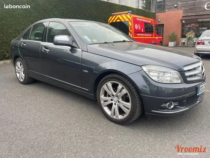 Mercedes-Benz C-Class 2008 photo 2