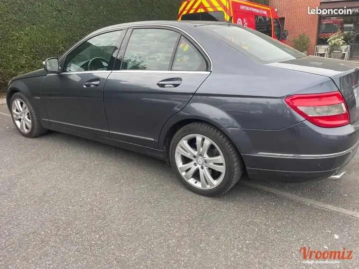Mercedes-Benz C-Class 2008 photo 4