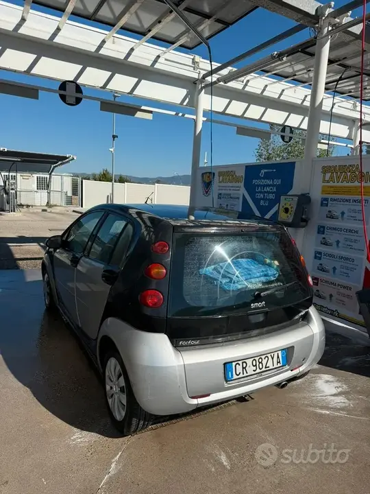 Smart Forfour 2004 photo 2
