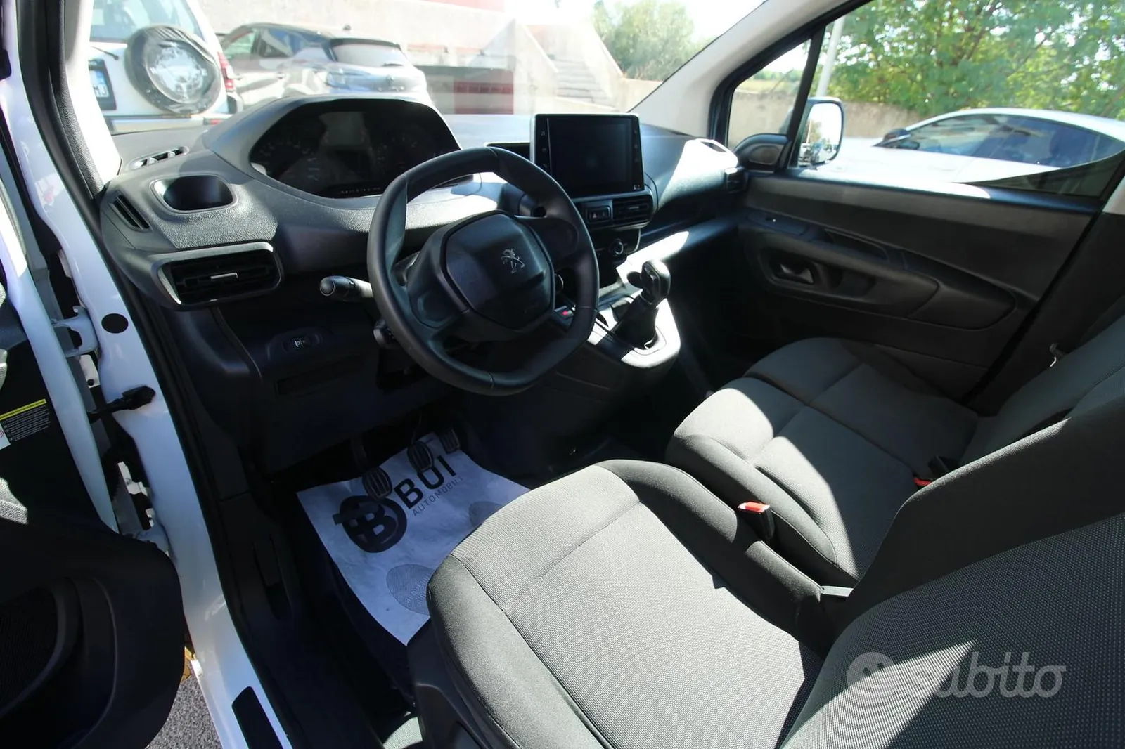Peugeot Partner 2021 photo 4
