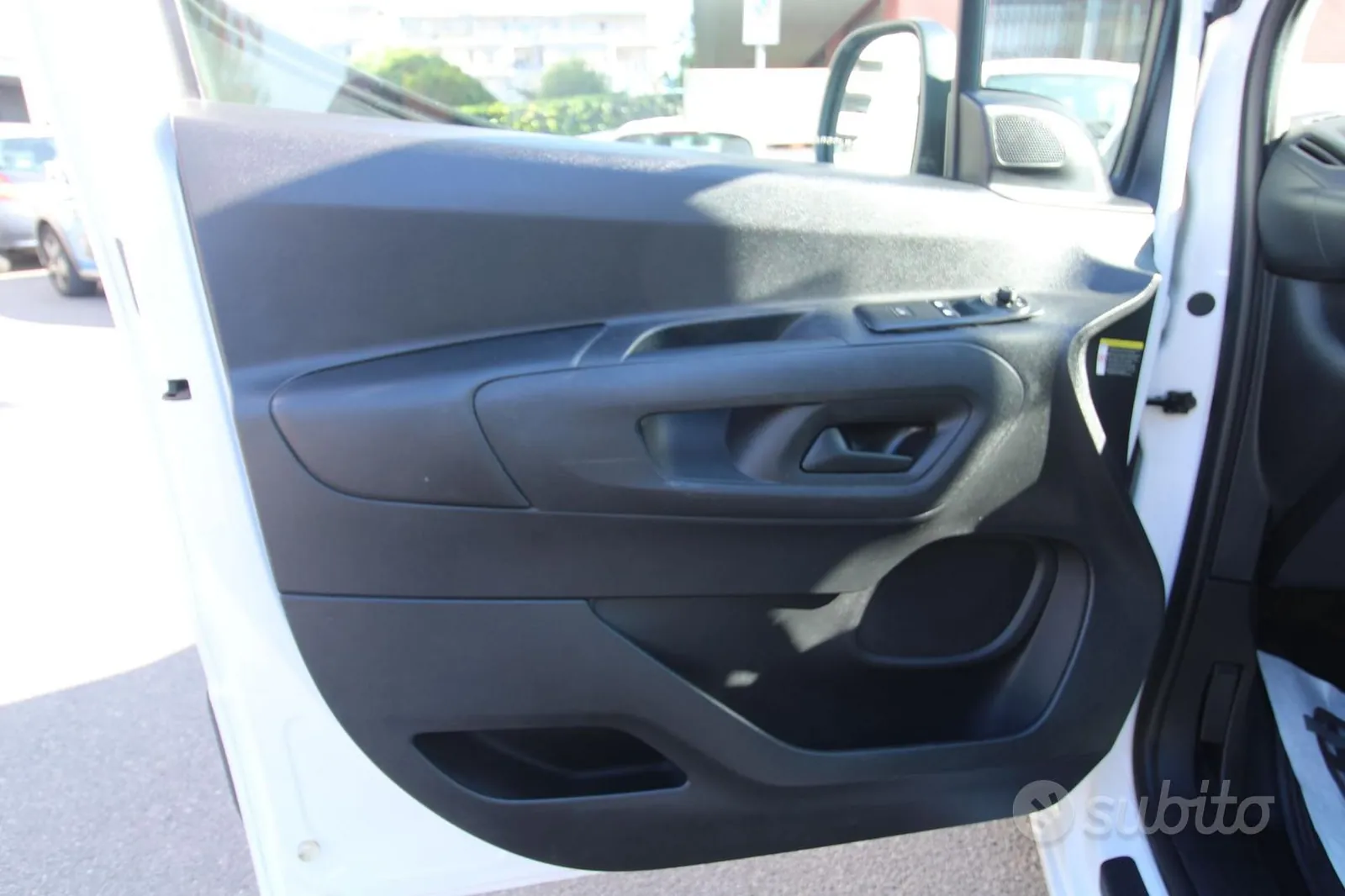 Peugeot Partner 2021 photo 5