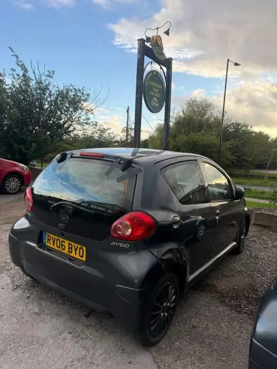 Toyota Aygo 2006 photo 2