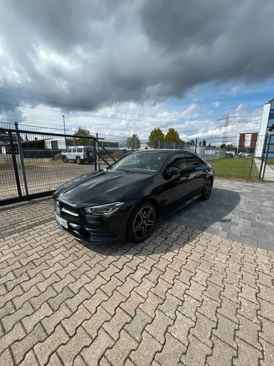 Mercedes-Benz Cla 250E