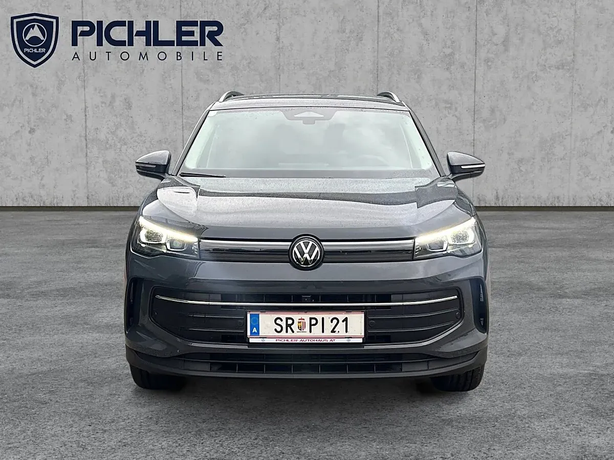 Volkswagen Tiguan 2026 photo 2