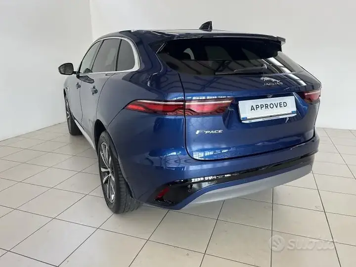 Jaguar F-Pace 2022 photo 3