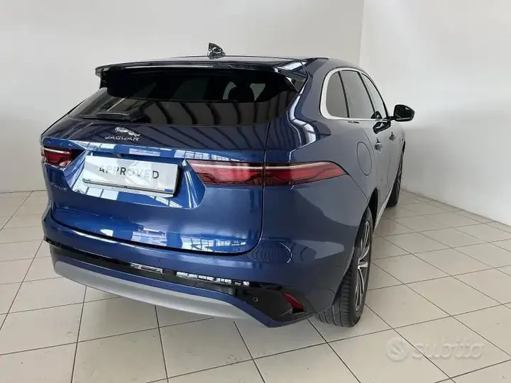 Jaguar F-Pace 2022 photo 5