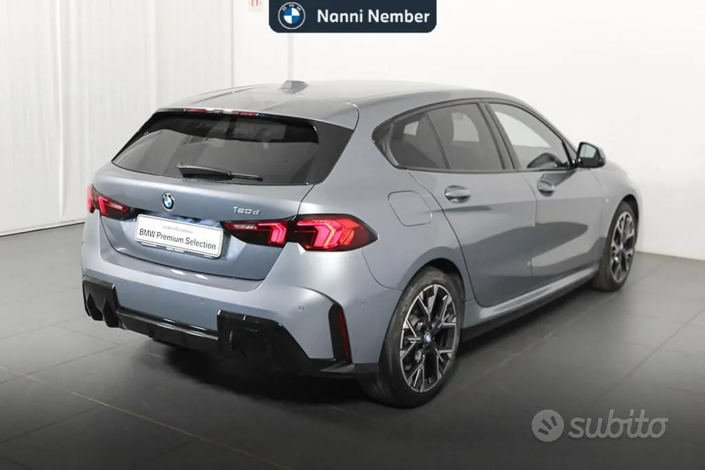 BMW 1 Series 2024 photo 3