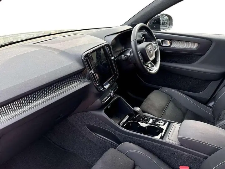 Volvo Xc40 2026 photo 5