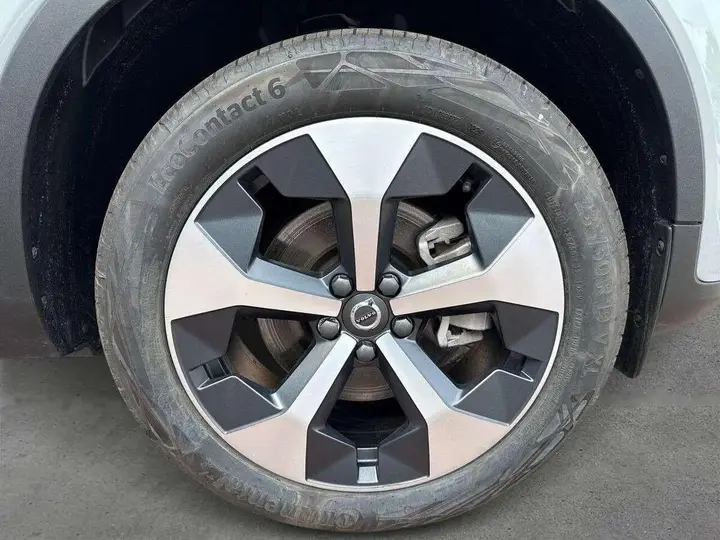 Volvo Xc40 2026 photo 4