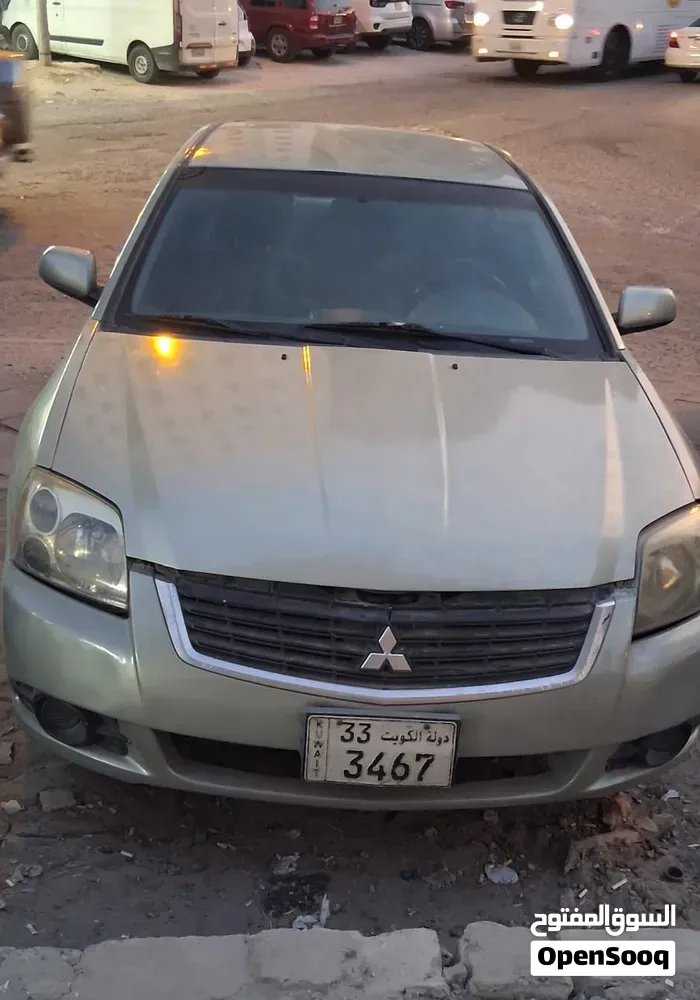 Mitsubishi Galant
