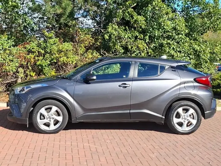 Toyota C-Hr 2018 photo 4