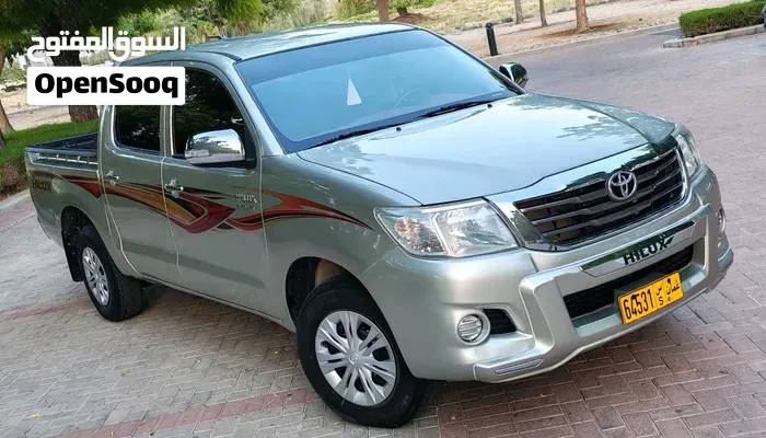 Toyota Hilux 2014 photo 2