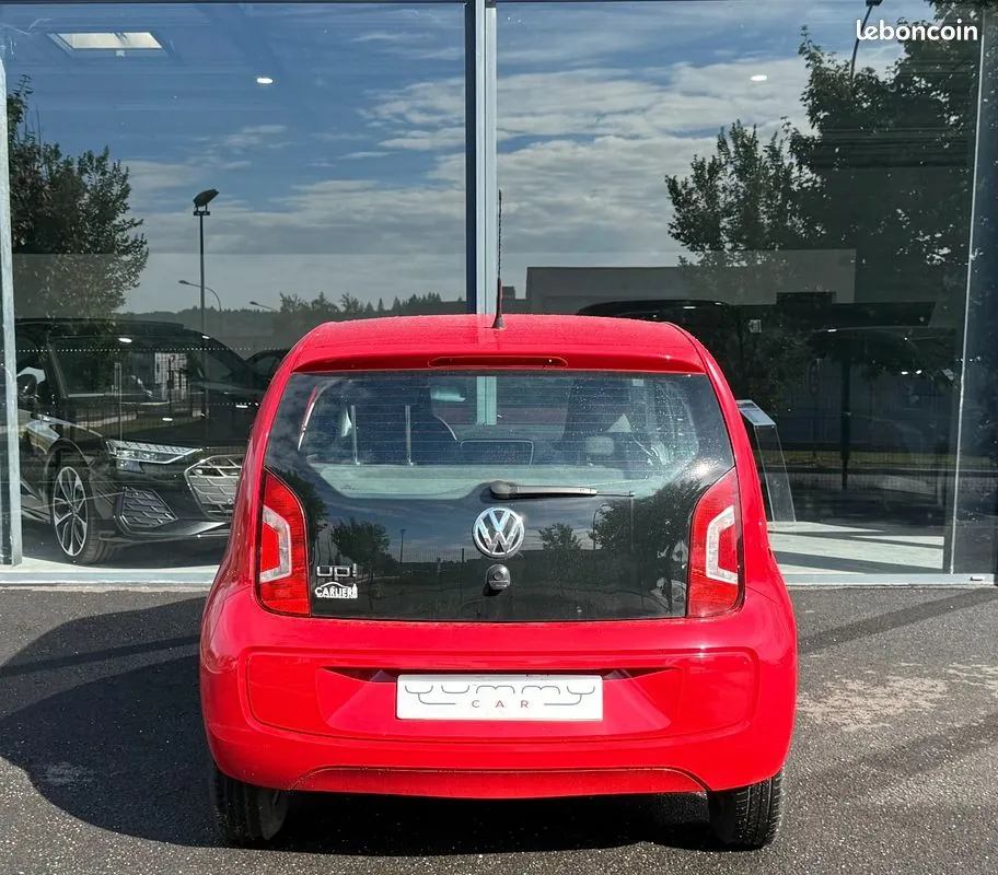 Volkswagen Up 2012 photo 5