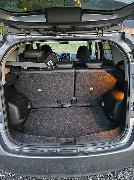 Nissan Note 2014 photo 5