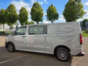 Volkswagen Transporter 2025 photo 3