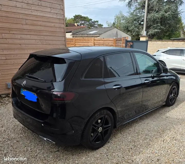 Mercedes-Benz B-Class 2019 photo 2