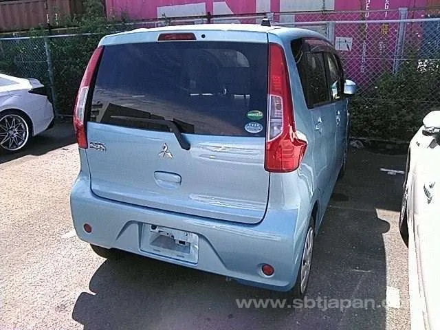 Mitsubishi Ek Wagon 2017 photo 4