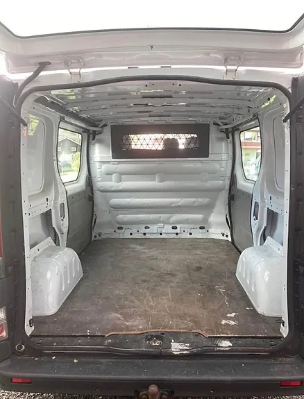 Opel Vivaro 2010 photo 3