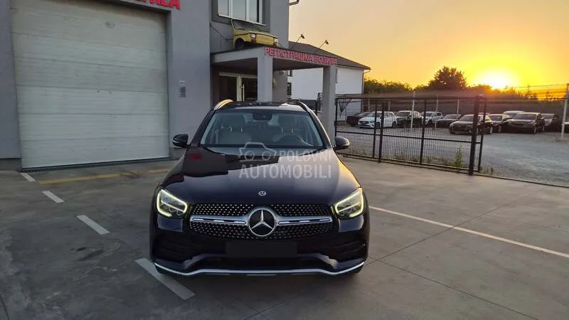 Mercedes-Benz Glc 300 2020 photo 3