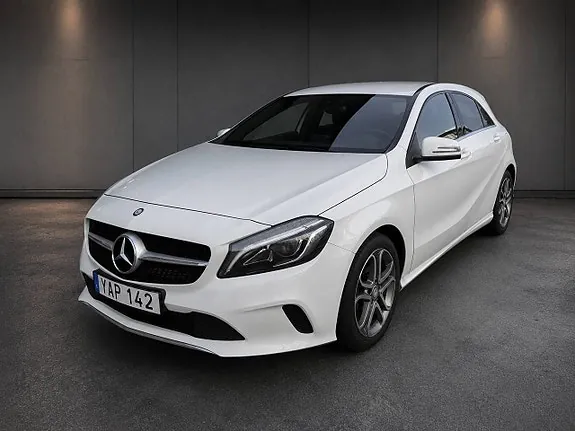 Mercedes-Benz A180