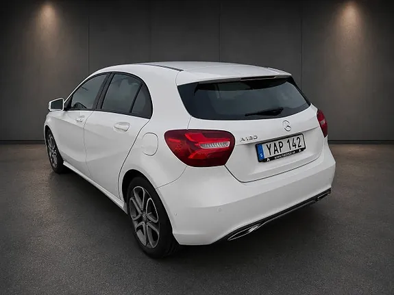 Mercedes-Benz A180 2016 photo 3