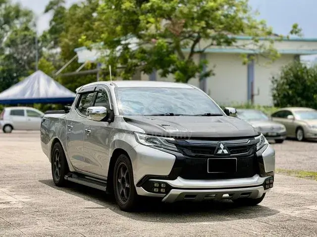 Mitsubishi Triton