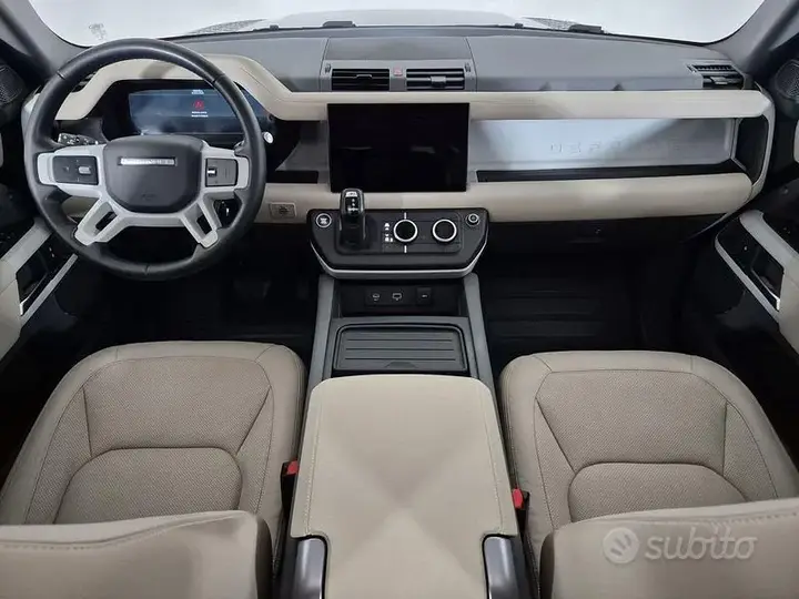 Land Rover Defender 2022 photo 4