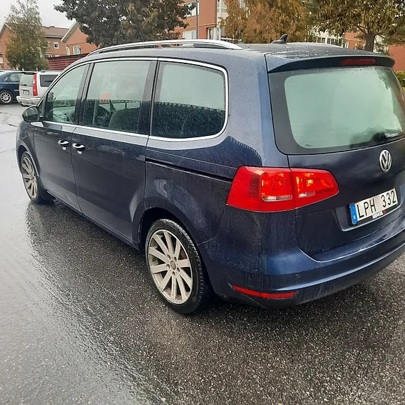 Volkswagen Sharan 2011 photo 5
