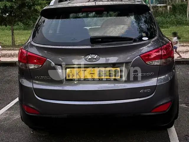 Hyundai Tucson 2012 photo 2
