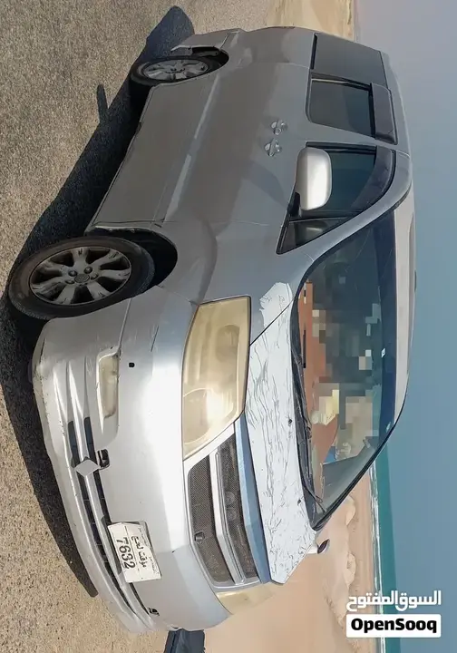 Toyota Alphard 2005 photo 2