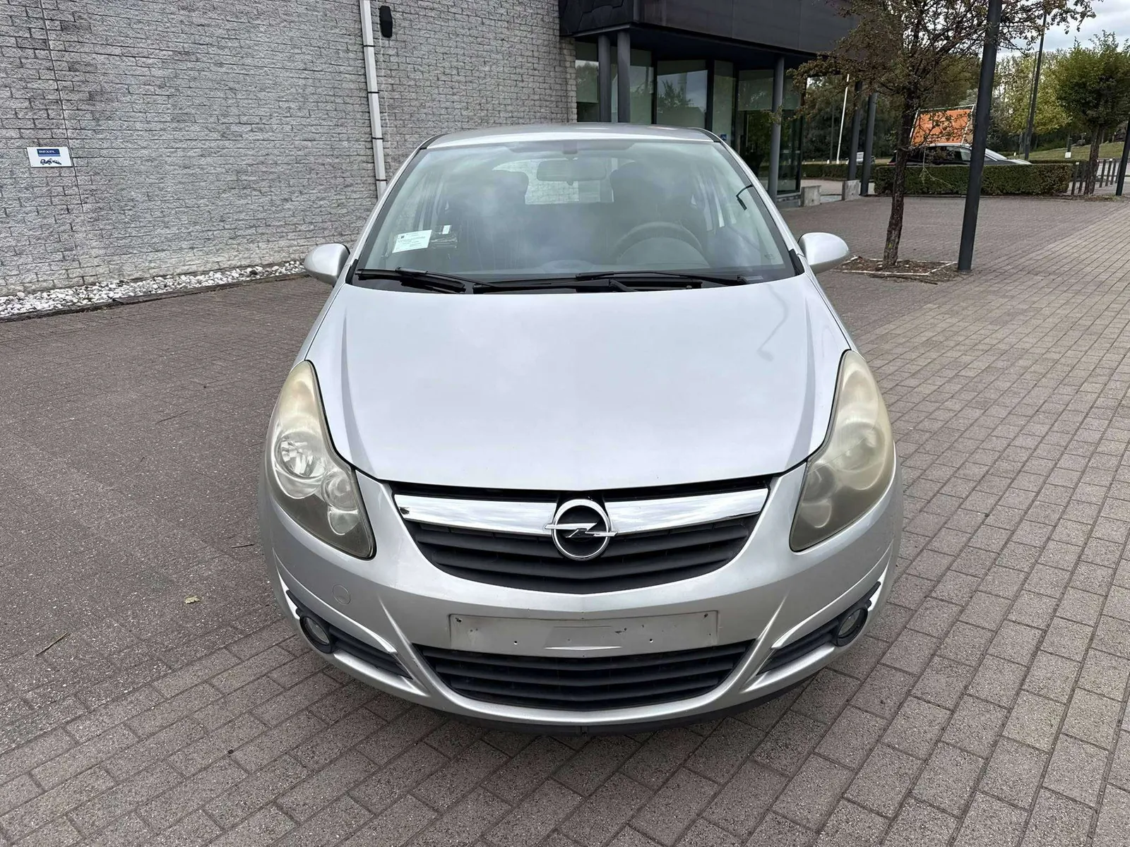 Opel Corsa 2011 photo 3
