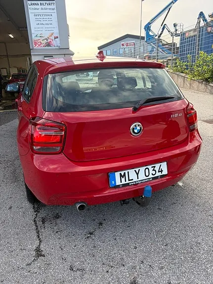 BMW 118D 2014 photo 4