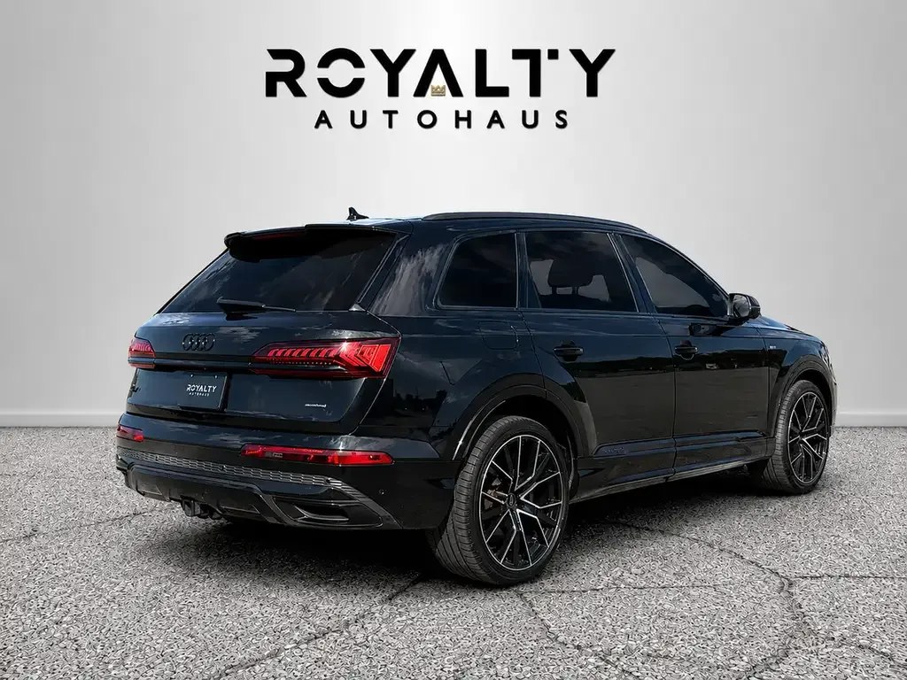 Audi Q7 2022 photo 3