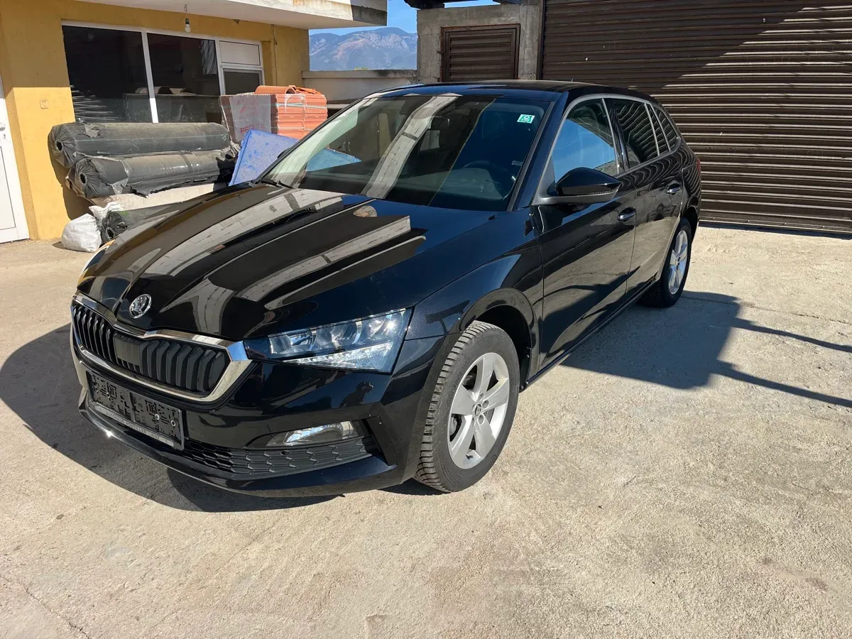 Skoda Scala 2024 photo 2