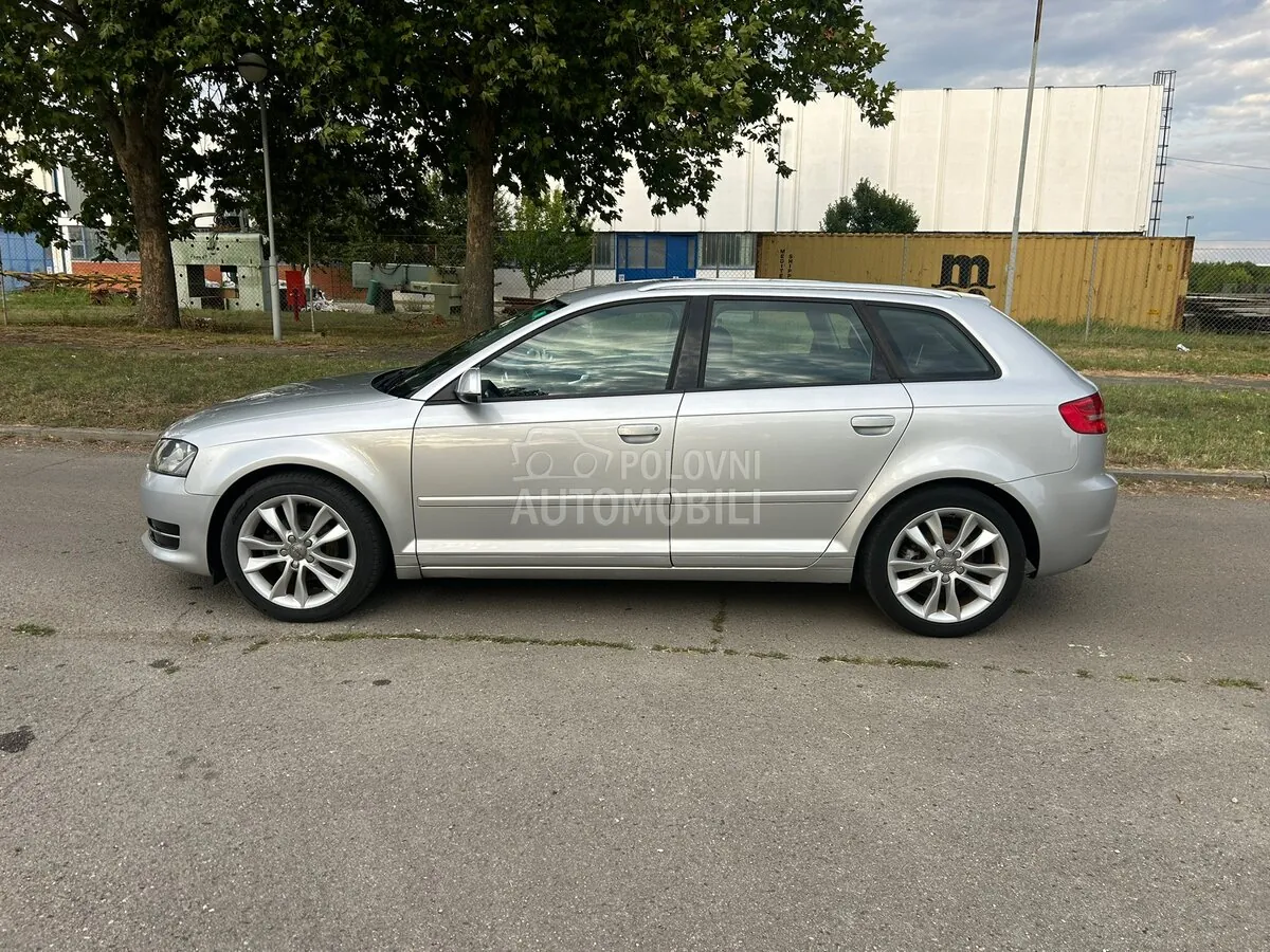 Audi A3 2010 photo 5