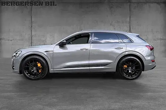 Audi E-Tron 2023 photo 2