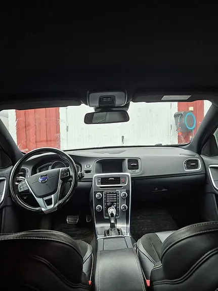 Volvo V60 2016 photo 3