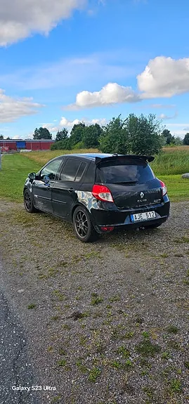 Renault Clio 2012 photo 2