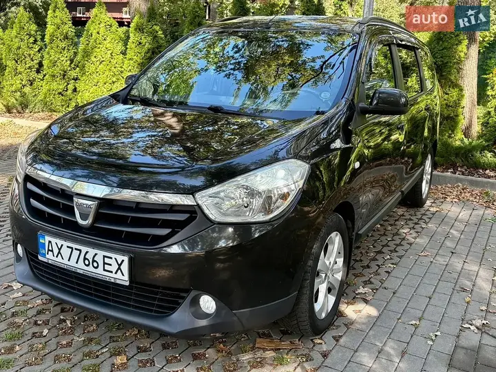 Dacia Lodgy 2013 photo 5