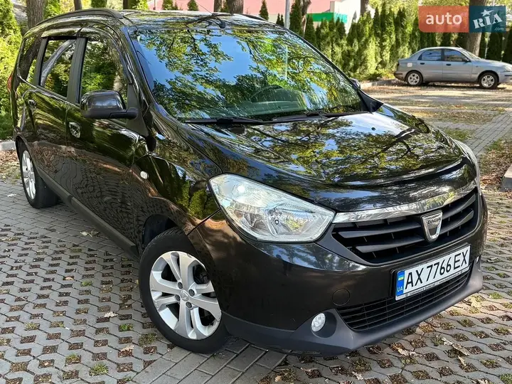 Dacia Lodgy