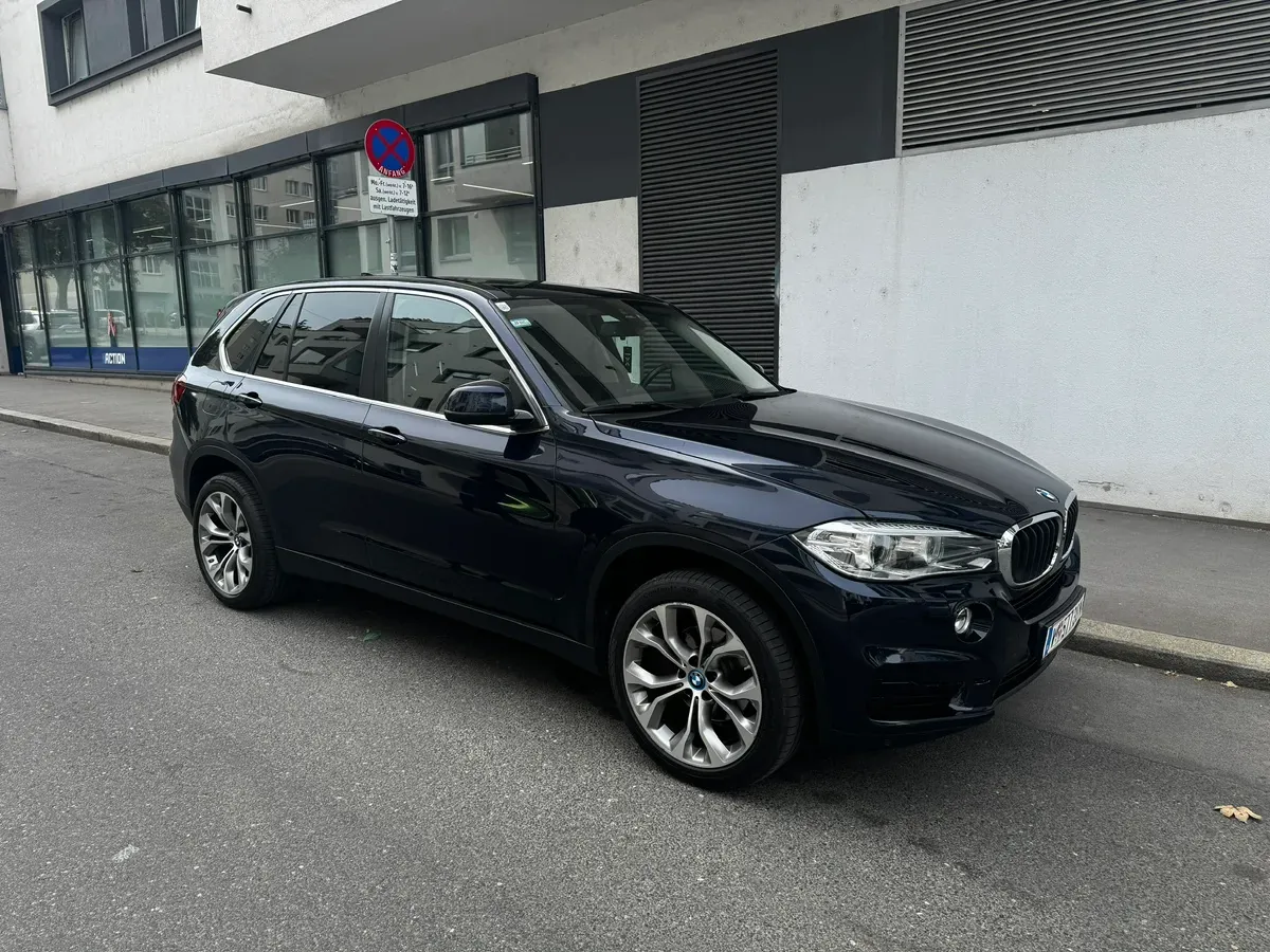 BMW X5 2018 photo 2