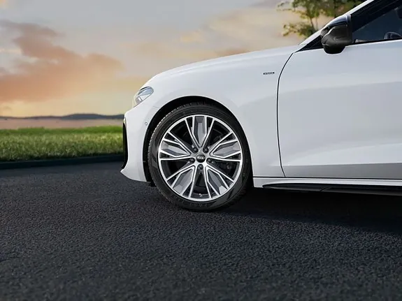Audi A5 2027 photo 4