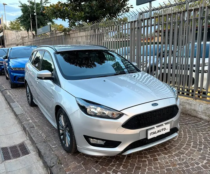 Ford Focus 2018 photo 4