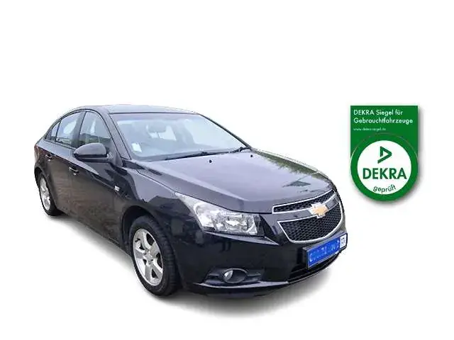 Chevrolet Cruze 2011 photo 2