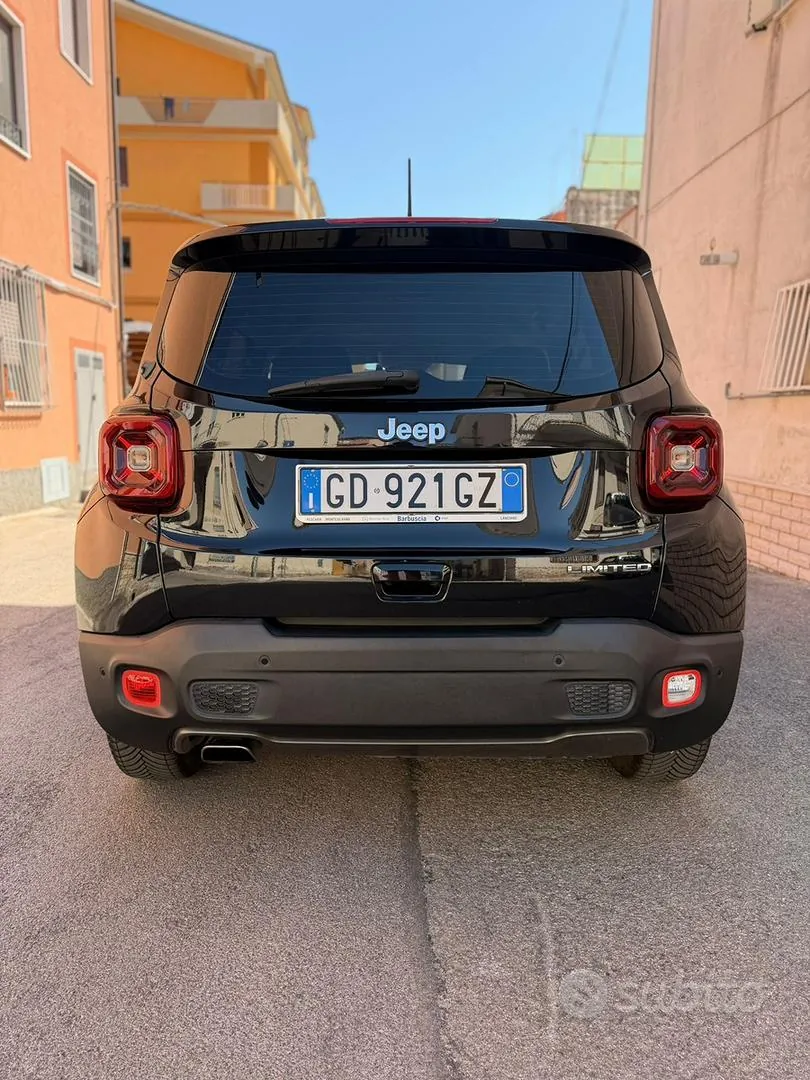 Jeep Renegade 2021 photo 2