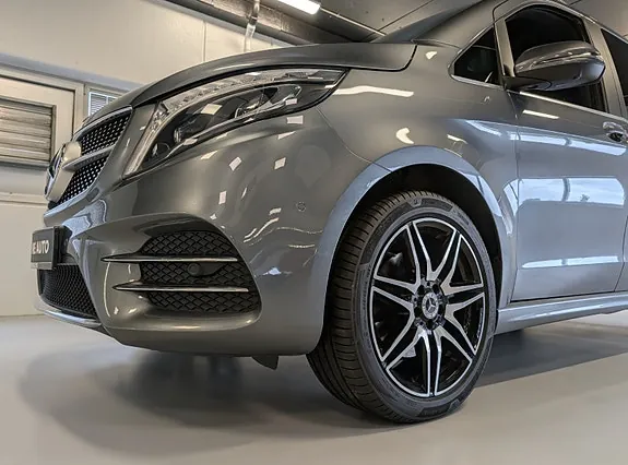 Mercedes-Benz V300 D 2020 photo 3