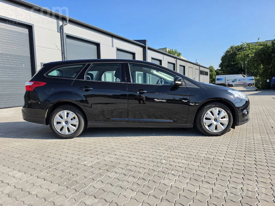 Ford Focus 2012 photo 5