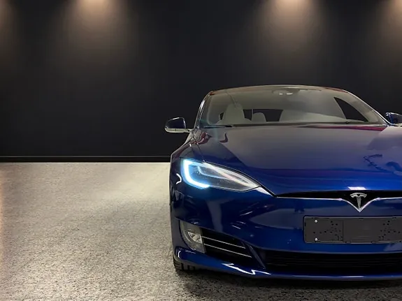 Tesla Model S 2017 photo 3