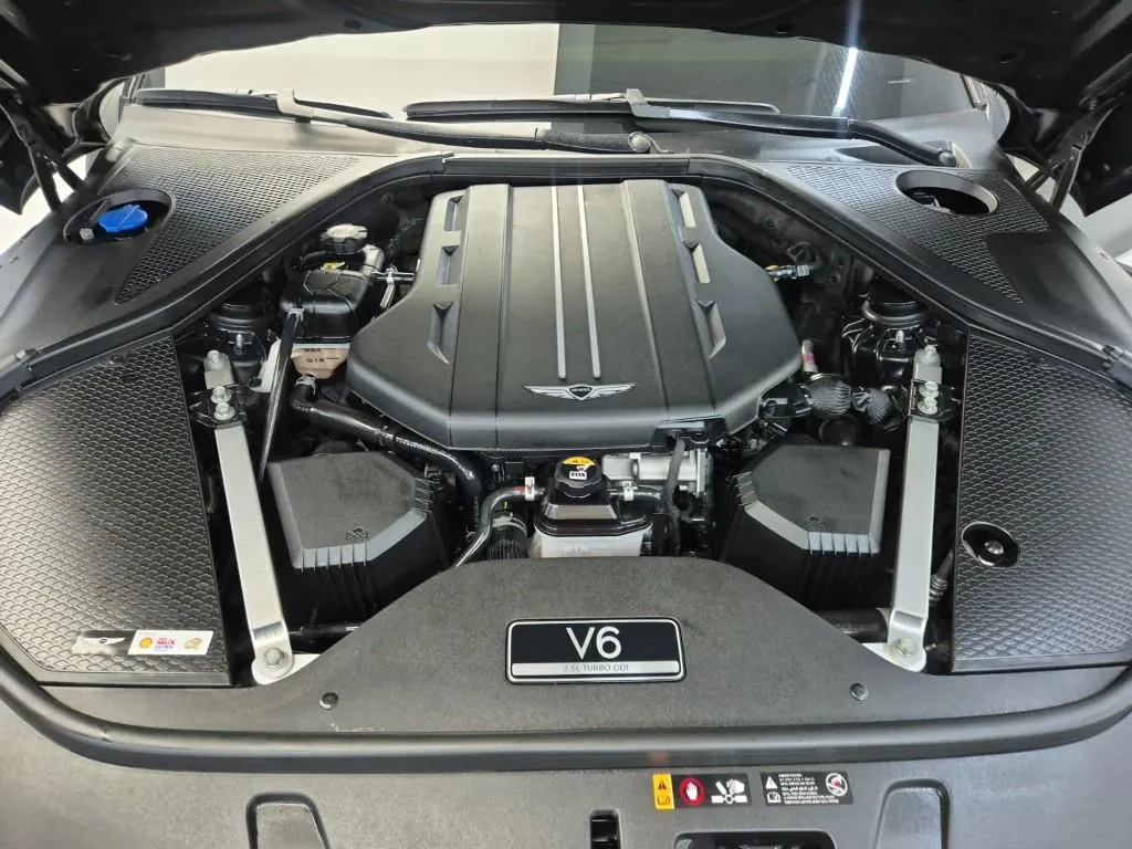 Genesis G90 2023 photo 5