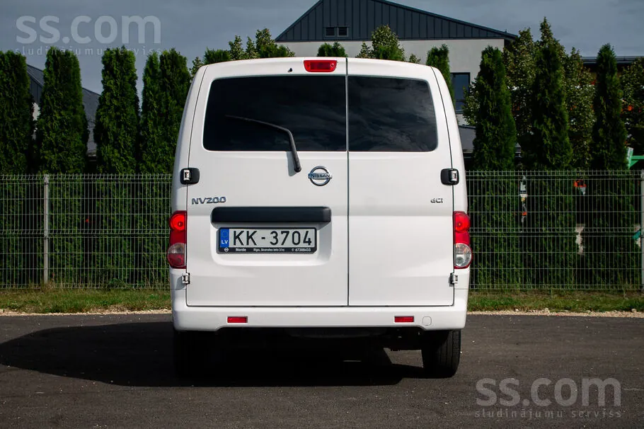 Nissan Nv200 2015 photo 5